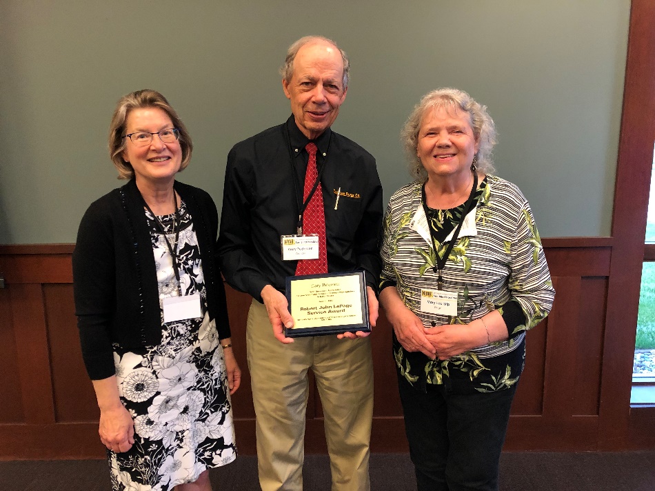 Mary Stip presented the Bob LePage Award to Lion Gary Pedersen. Bob LePage’s daughter, Cynthia (in the photo as well) attended the banquet.